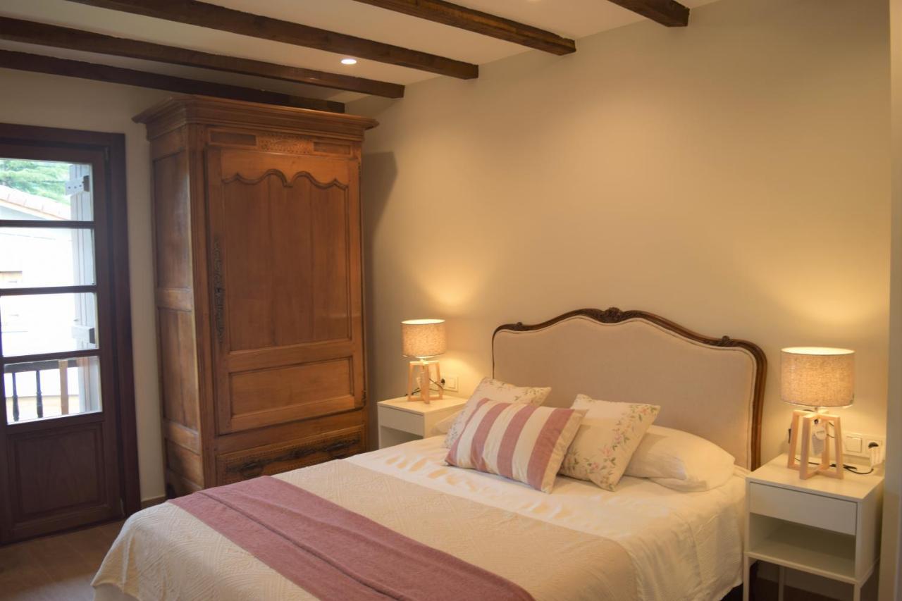 Peritxenea Landa Apartamentuak レサカ エクステリア 写真