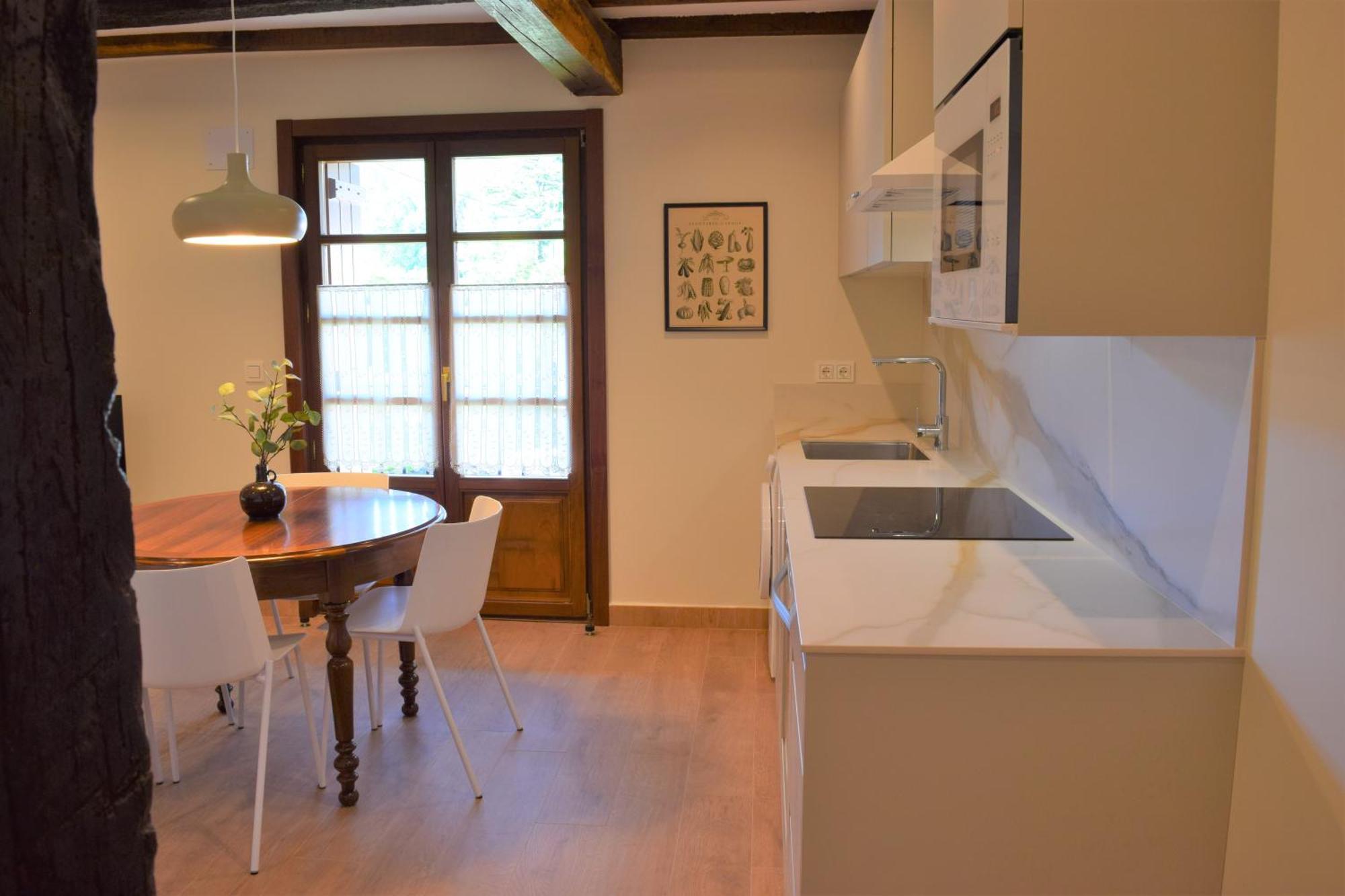 Peritxenea Landa Apartamentuak レサカ エクステリア 写真