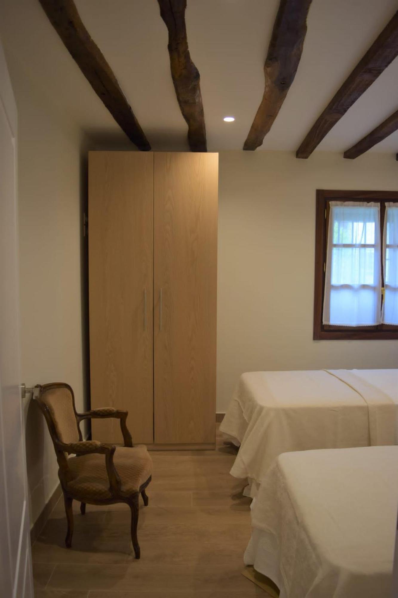 Peritxenea Landa Apartamentuak レサカ エクステリア 写真